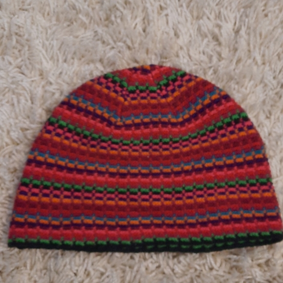 Multi-coloured beanie hat - Picture 1 of 3